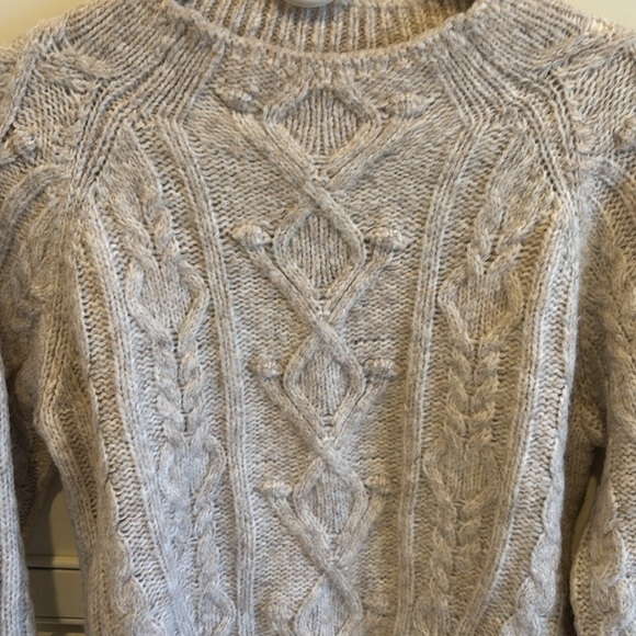 HEARTLOOM wool mix sweater, size M - Picture 2 of 7